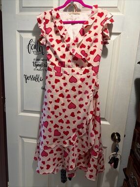 Erlich women’s size 4 Heart Print Wrap Dress - Pink & Red